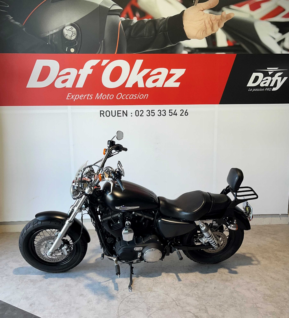 Harley-Davidson XL 1200 CB 2016 vue gauche