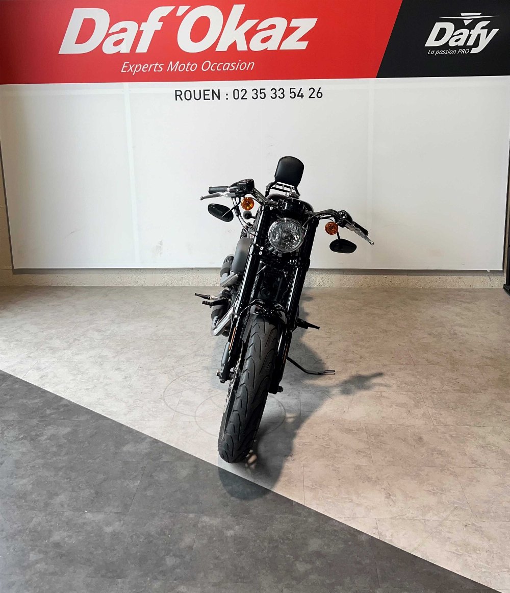 Harley-Davidson ROADSTER 1200 CX 2019 vue avant