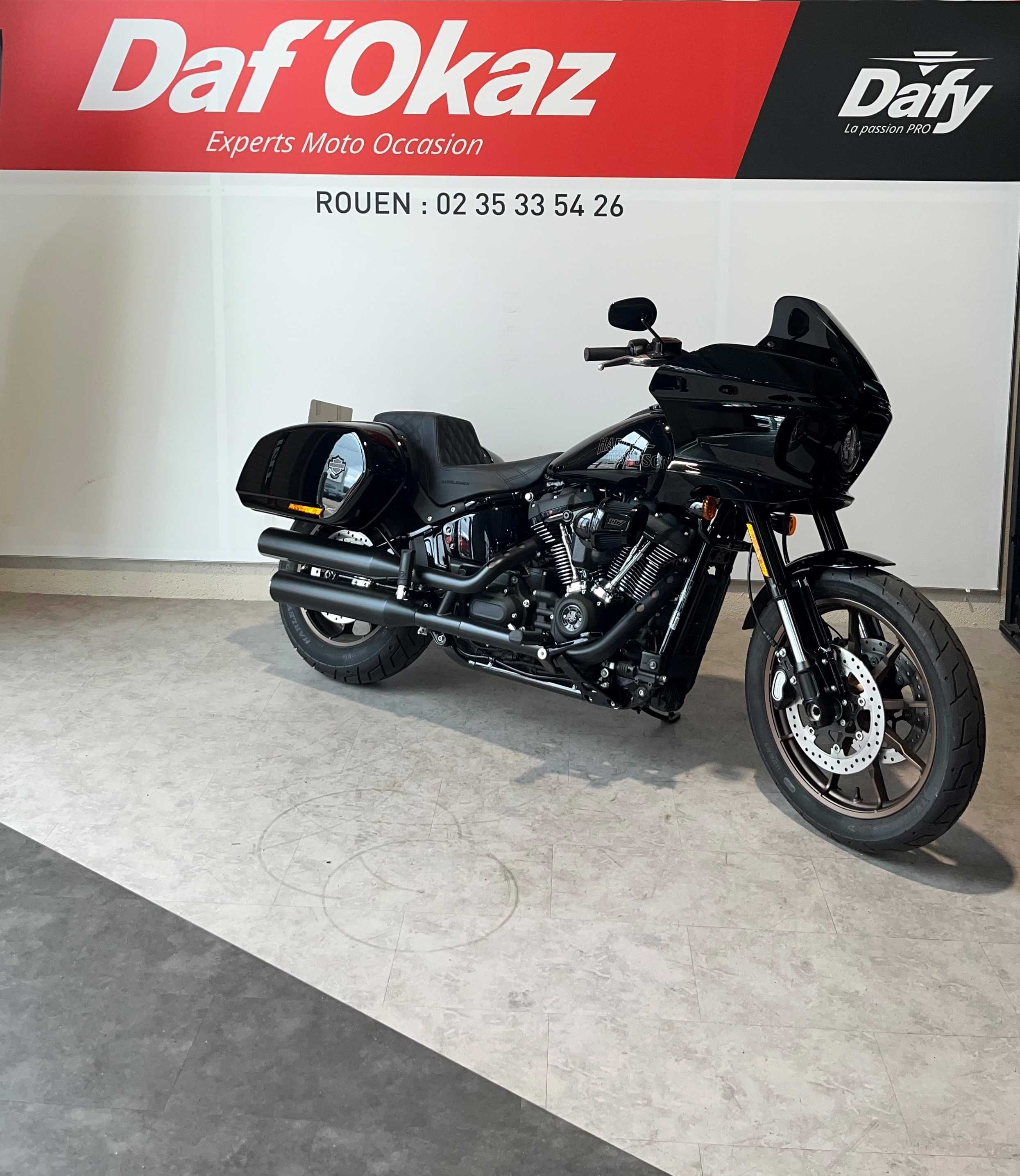 Harley-Davidson LOW RIDER ST 2023 HD vue 3/4 droite