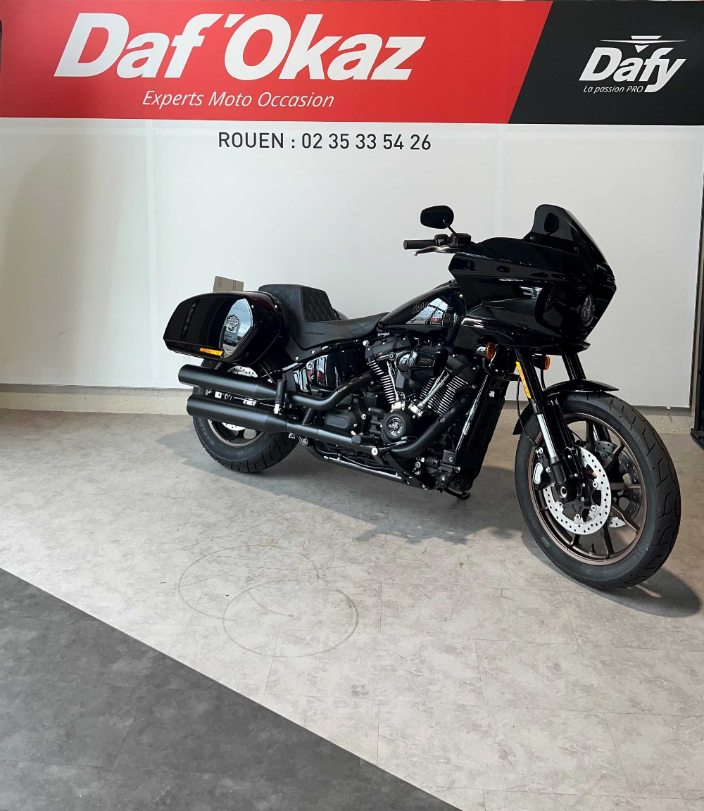 Harley-Davidson LOW RIDER ST 2023 vue 3/4 droite