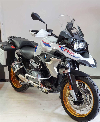 Aperçu BMW R 1250 GS 2022 vue 3/4 droite