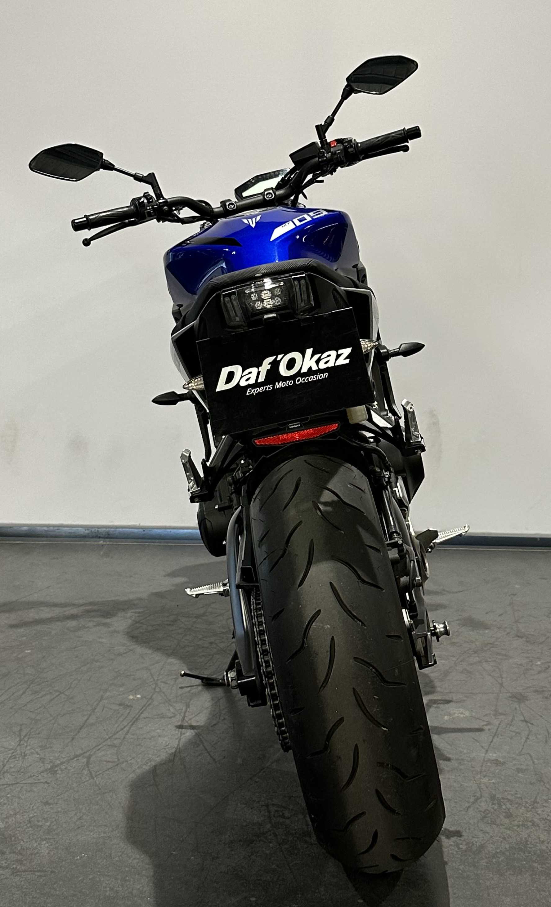 Yamaha MT-09 850 ABS 2017 HD vue arrière