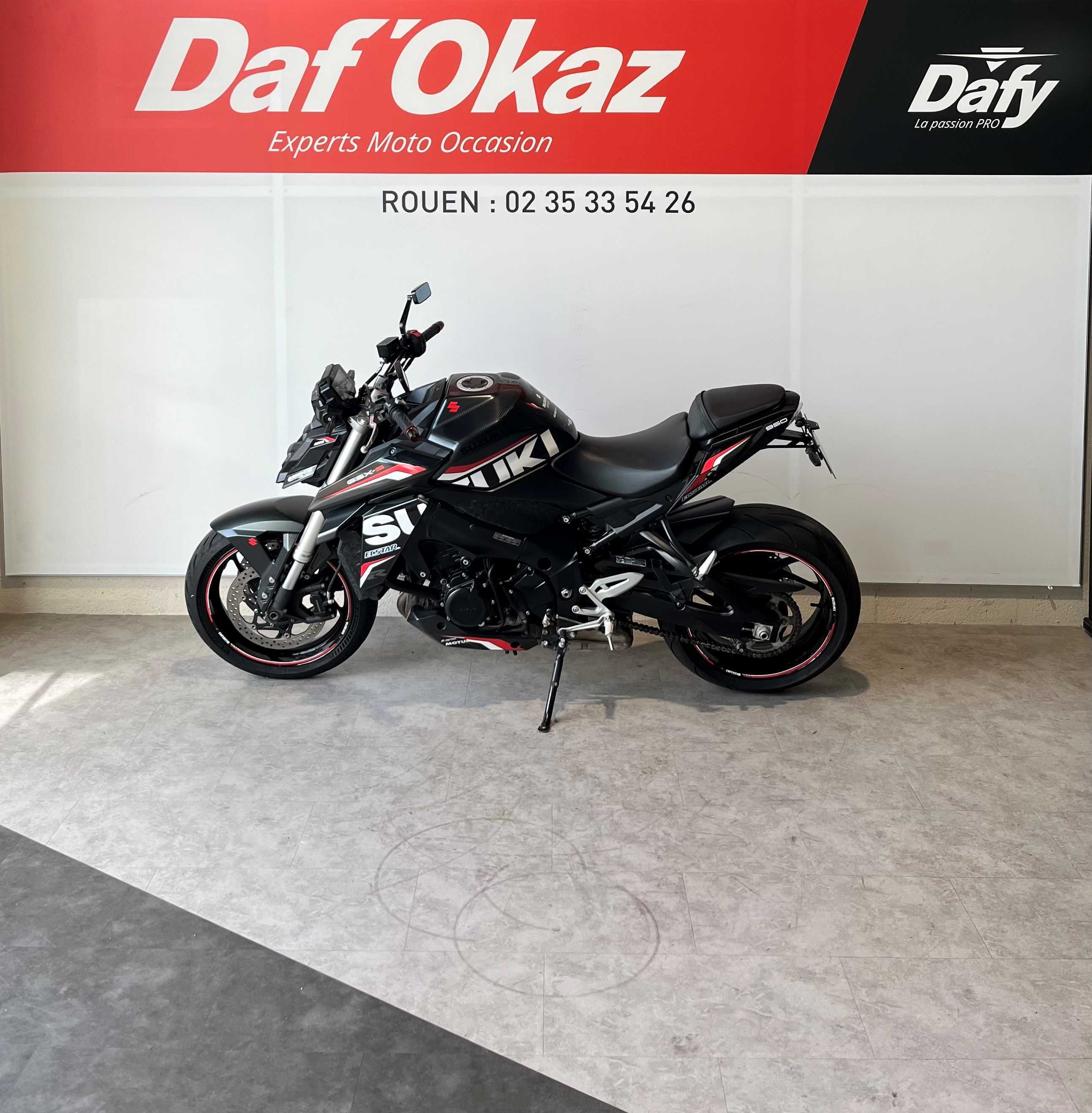 Suzuki GSX-S 950 2022 HD vue gauche