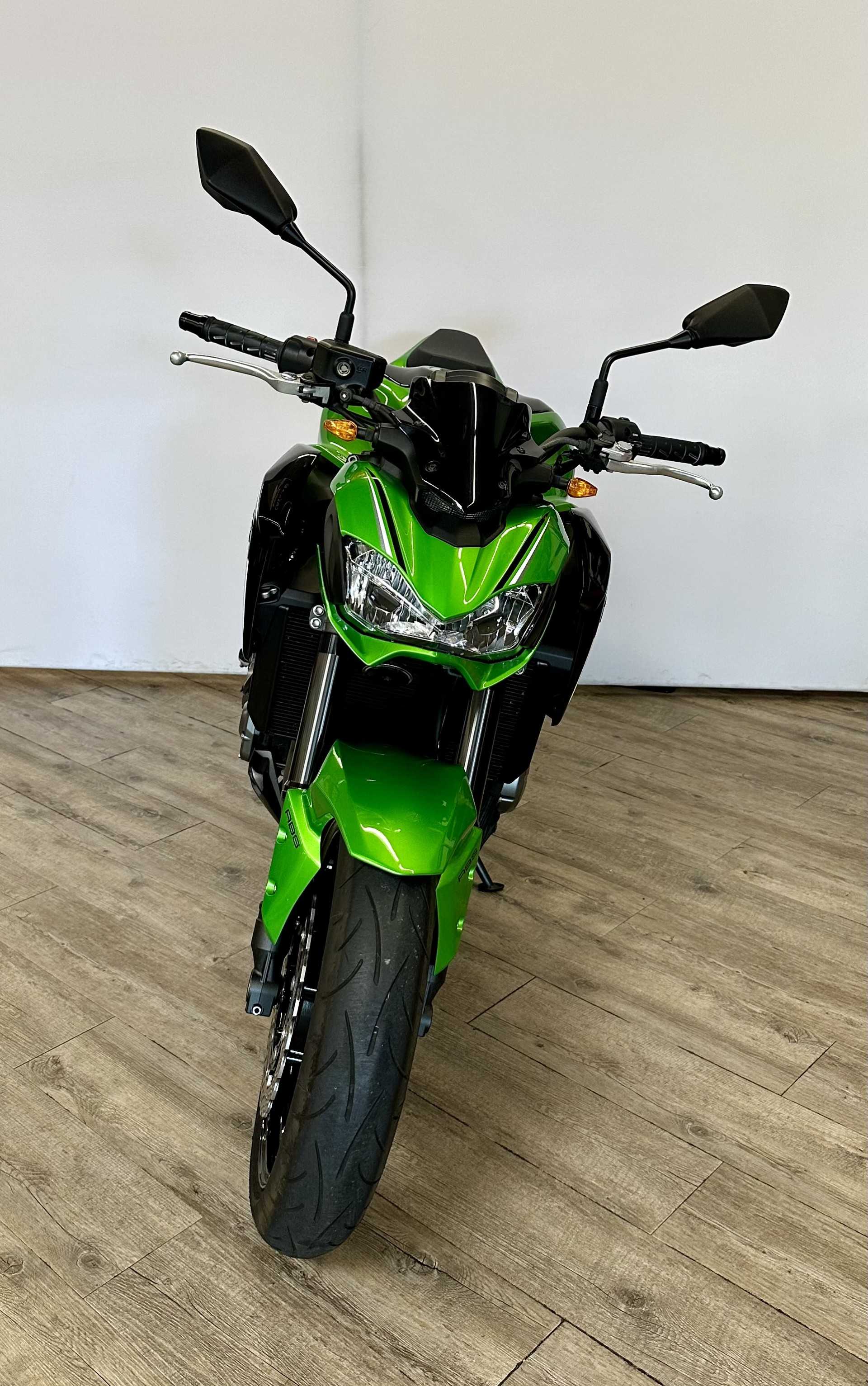 Kawasaki Z 900 2017 HD vue avant