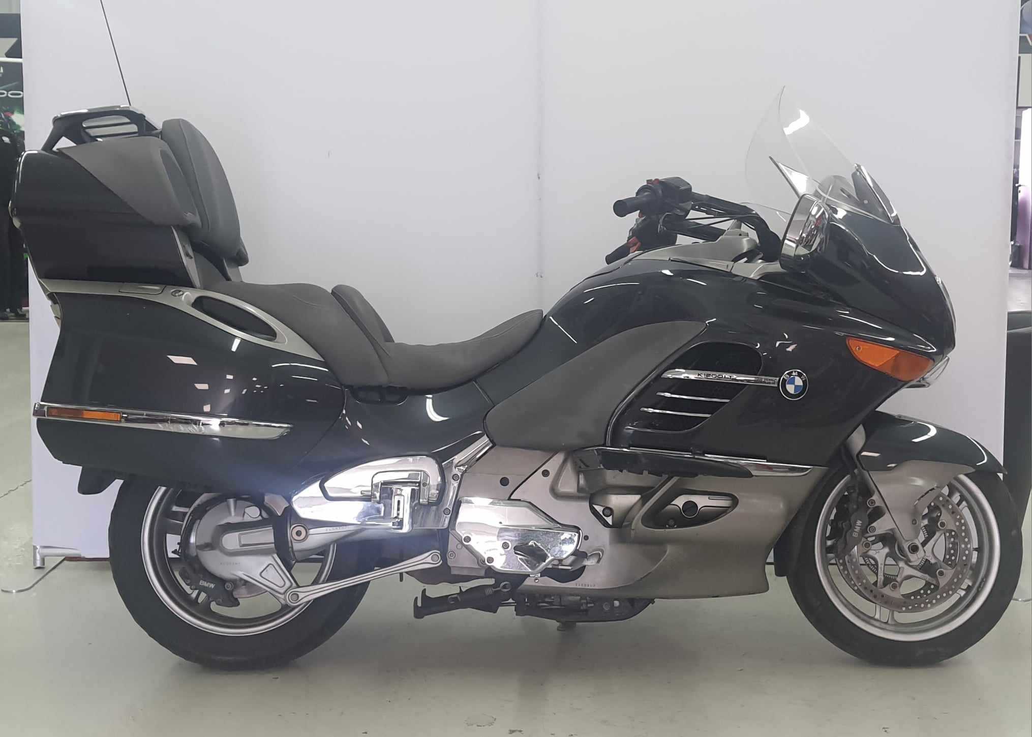 BMW K 1200 LT 2004 HD vue gauche