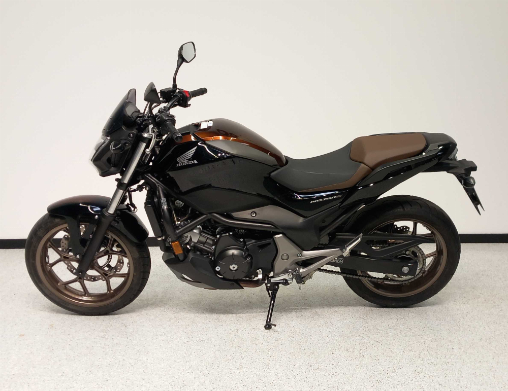 Honda NC750S MANUELLE 2018 vue gauche