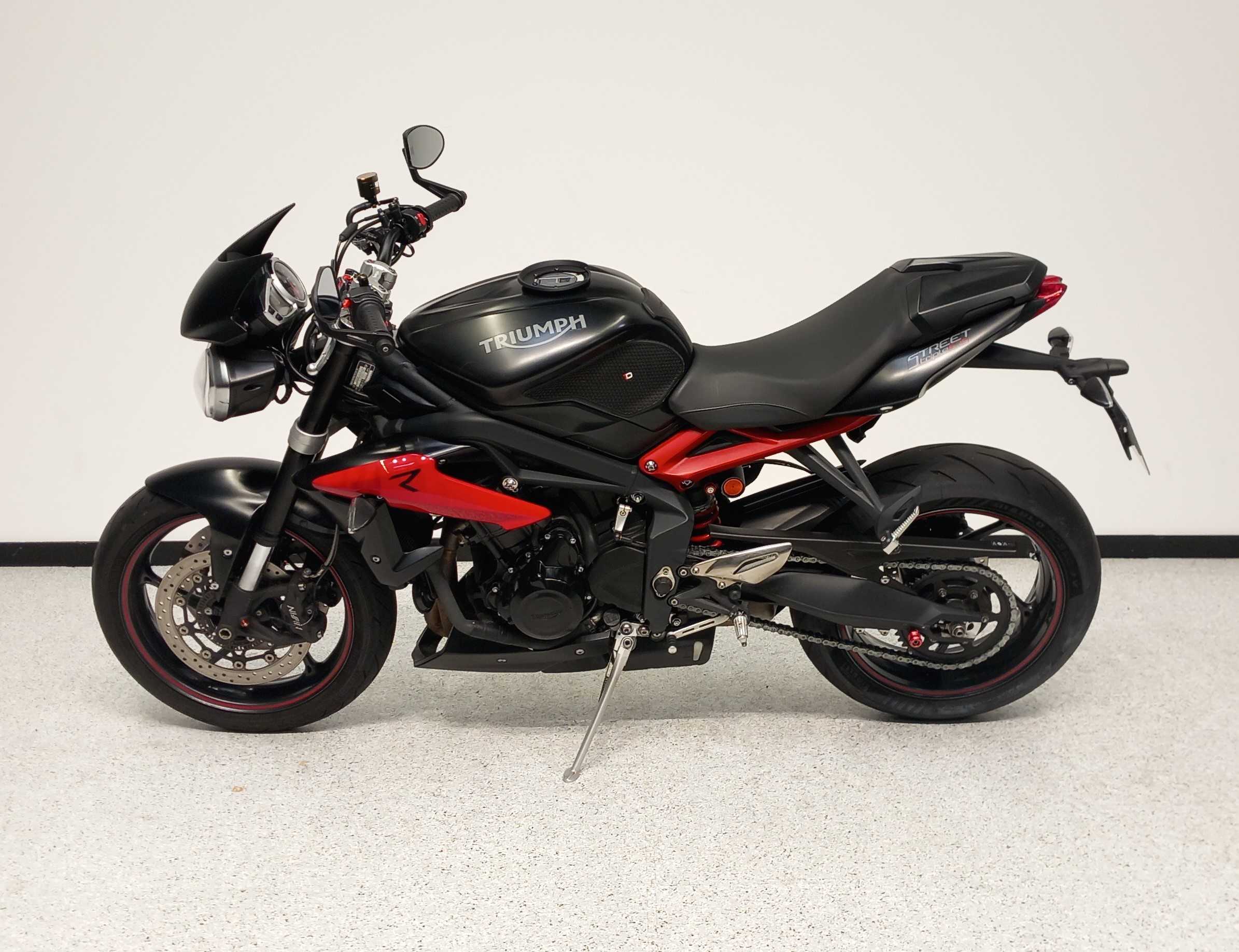 Triumph 675 Street Triple R 2014 HD vue gauche