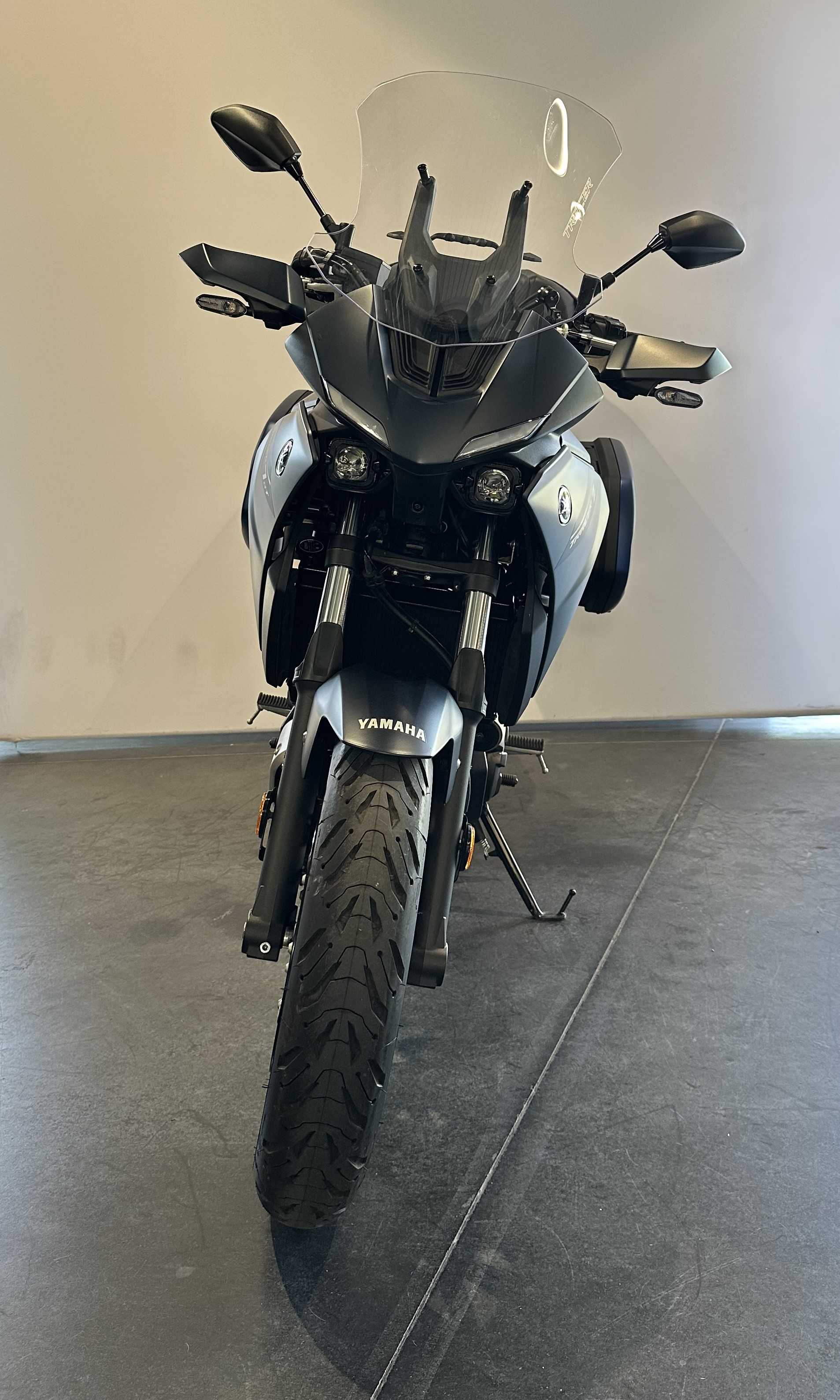 Yamaha Tracer 700 GT 2023 HD vue avant