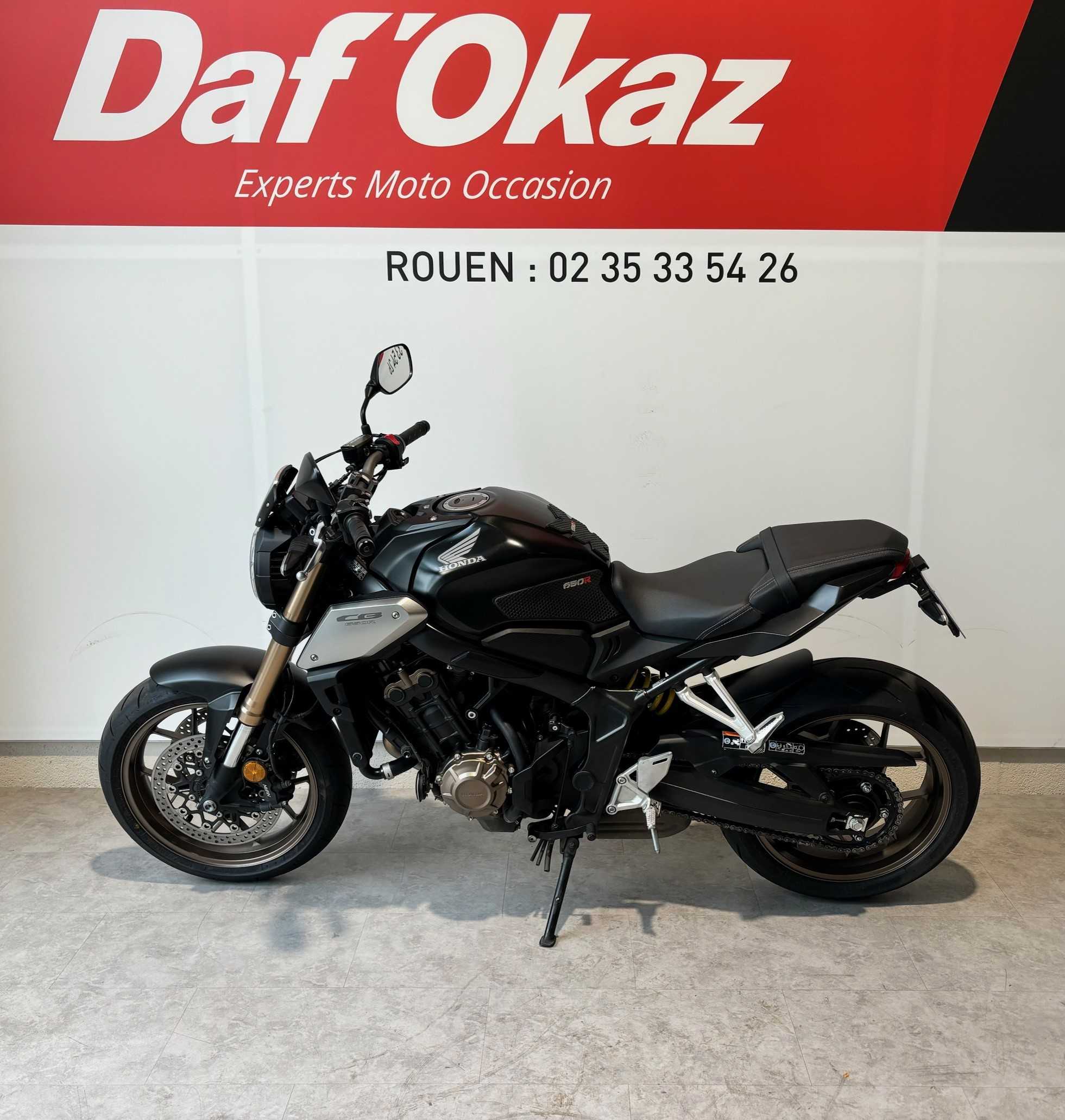 Honda CB 650 R 2021 HD vue gauche