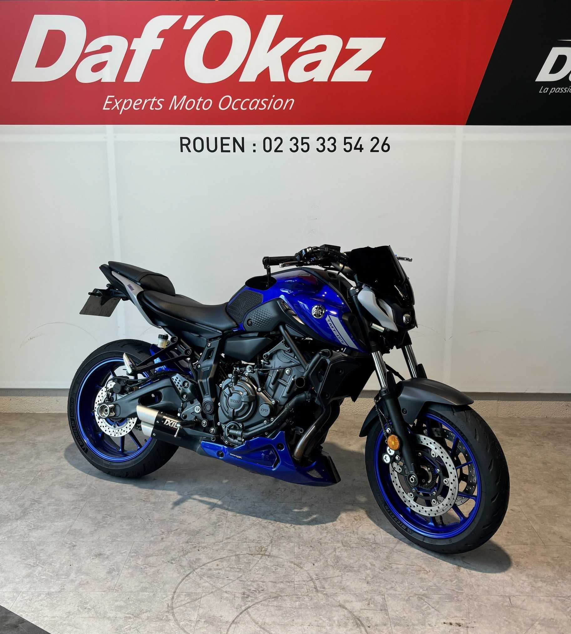 Yamaha MT-07 ABS 2021 HD vue 3/4 droite