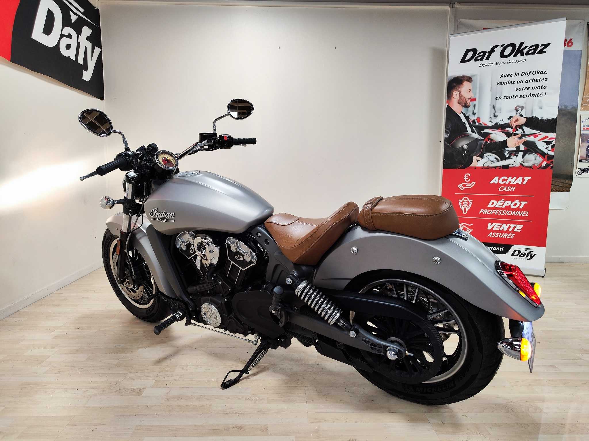 Indian SCOUT CLASSIC 2016 HD vue arrière