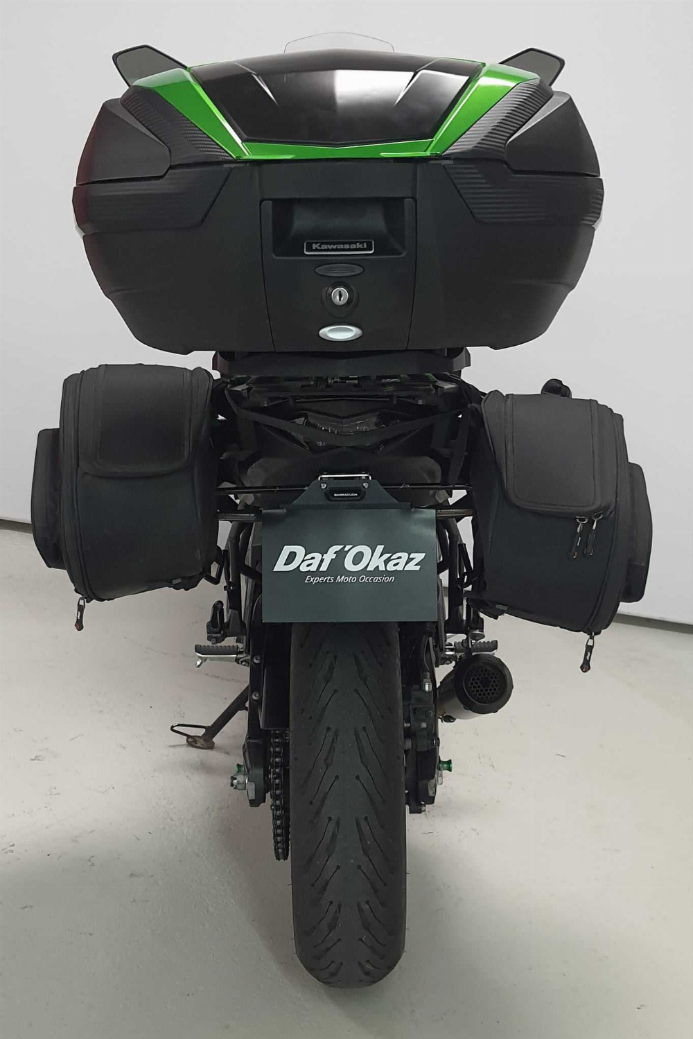 Kawasaki KLE 650 Versys ABS 2019 vue arrière