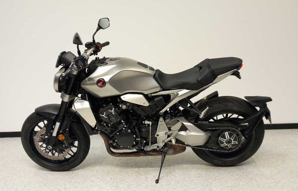 Honda CB 1000 R 2022 vue gauche