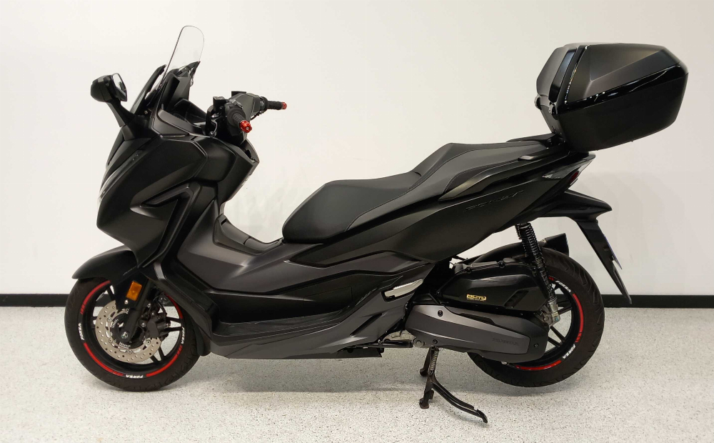 Honda NSS 125 Forza ABS 2019 vue gauche