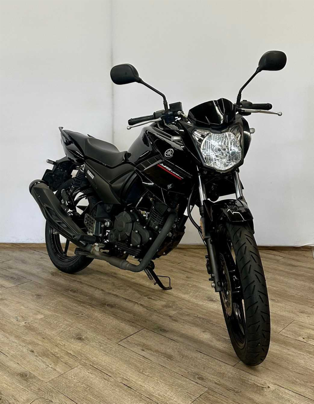 Yamaha YS 125 2017 vue 3/4 droite