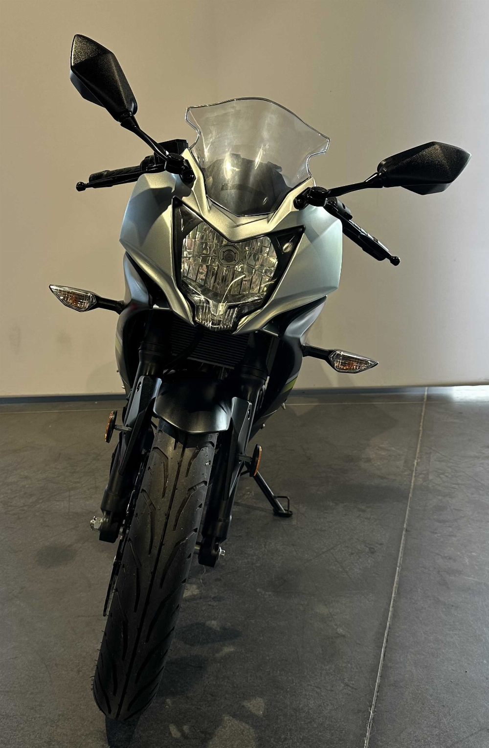 Kawasaki Ninja 125 2020 vue avant