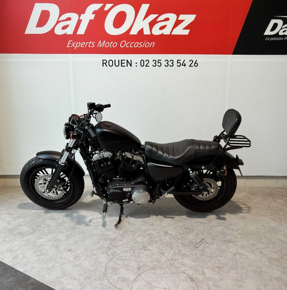 Harley-Davidson FORTY EIGHT XL 2016 vue gauche