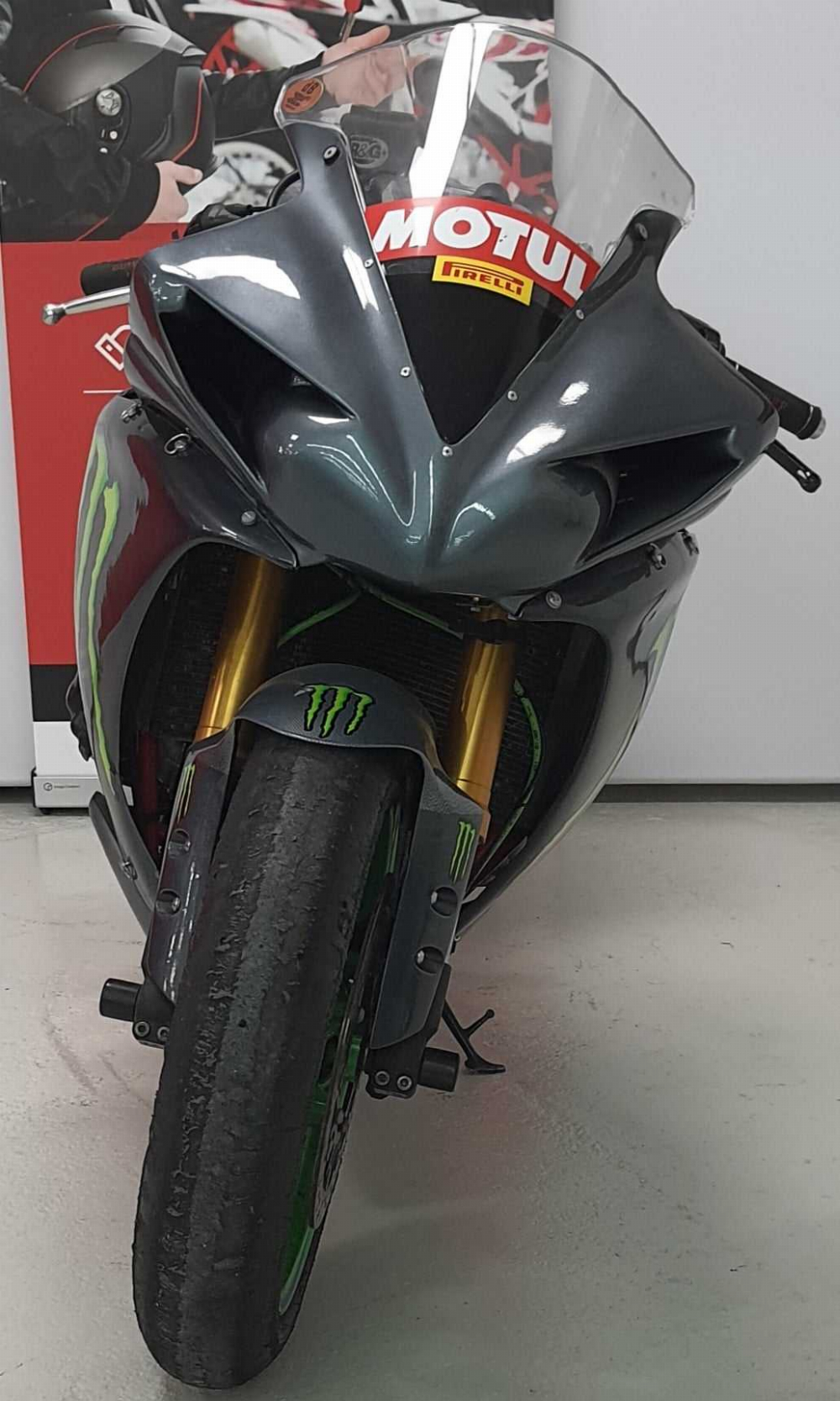 Yamaha YZF 1000 R1 2010 vue avant