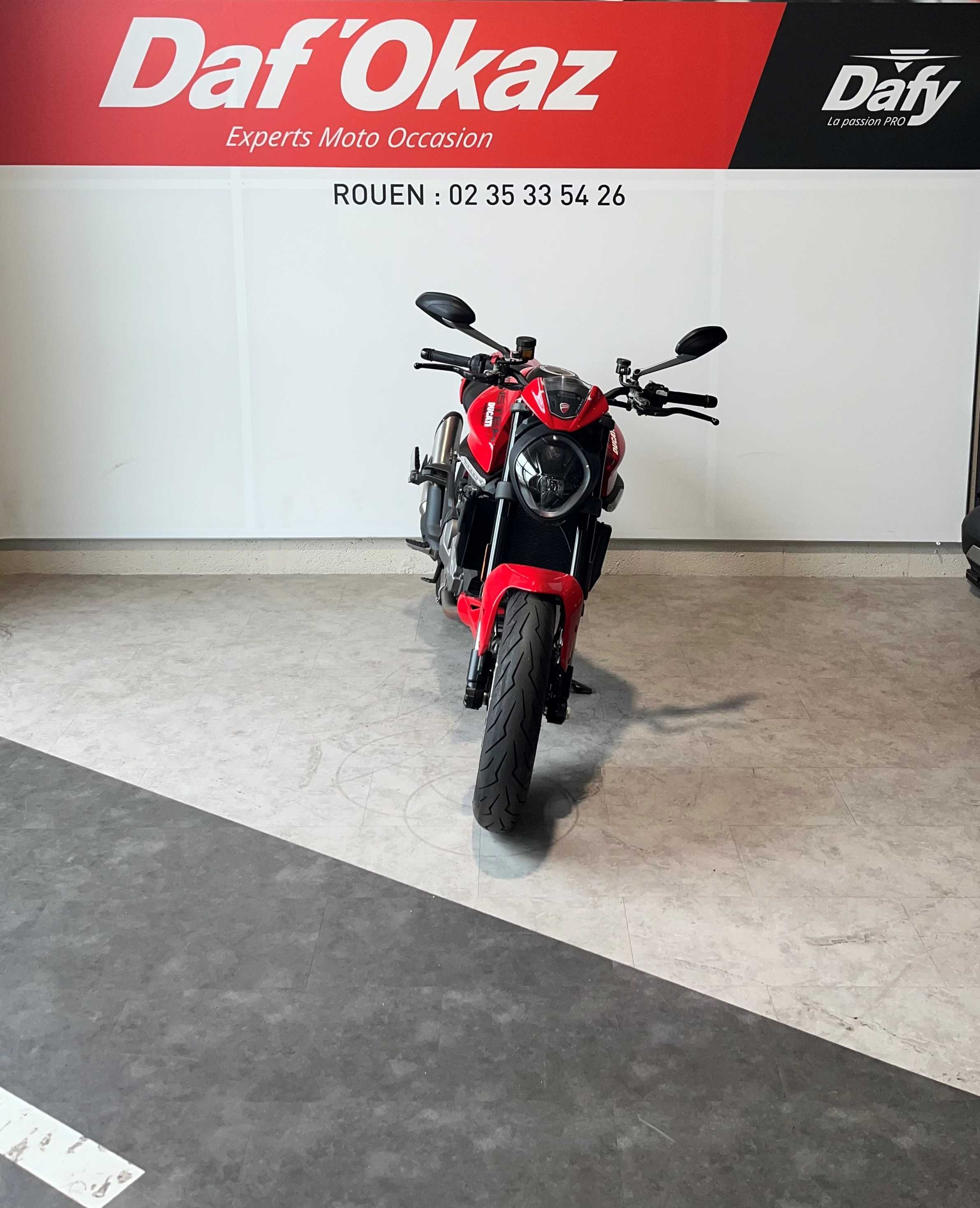 Ducati MONSTER 937 2022 HD vue avant