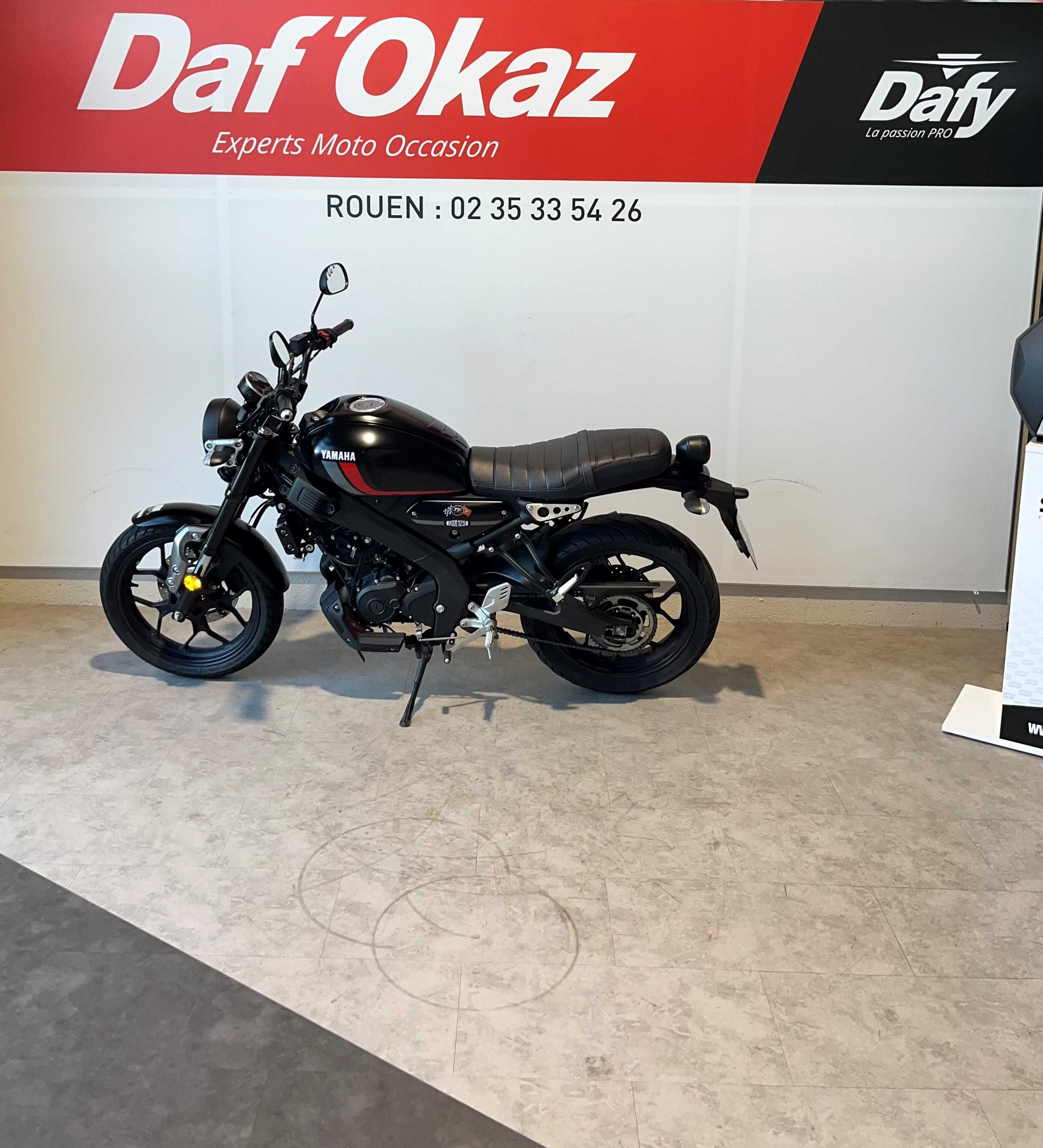 Yamaha XSR 125 2022 HD vue gauche