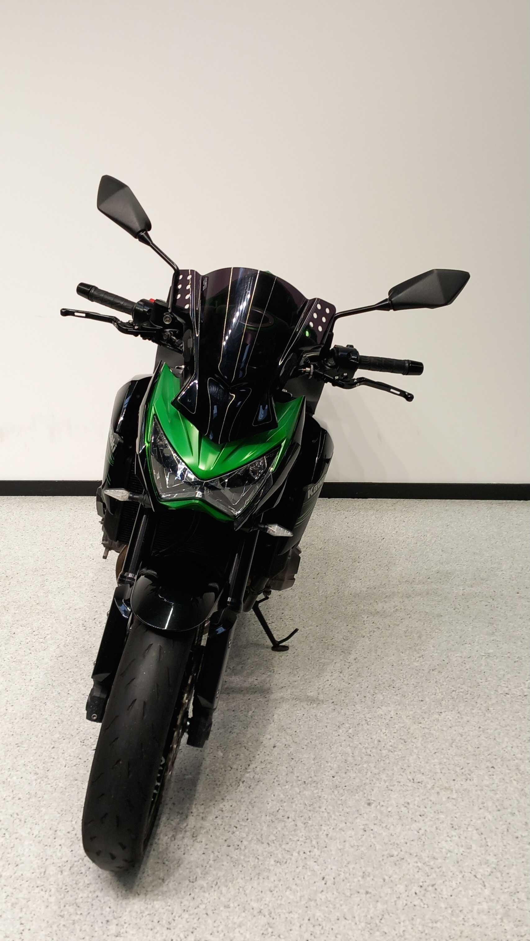 Kawasaki Z 800 2015 HD vue avant