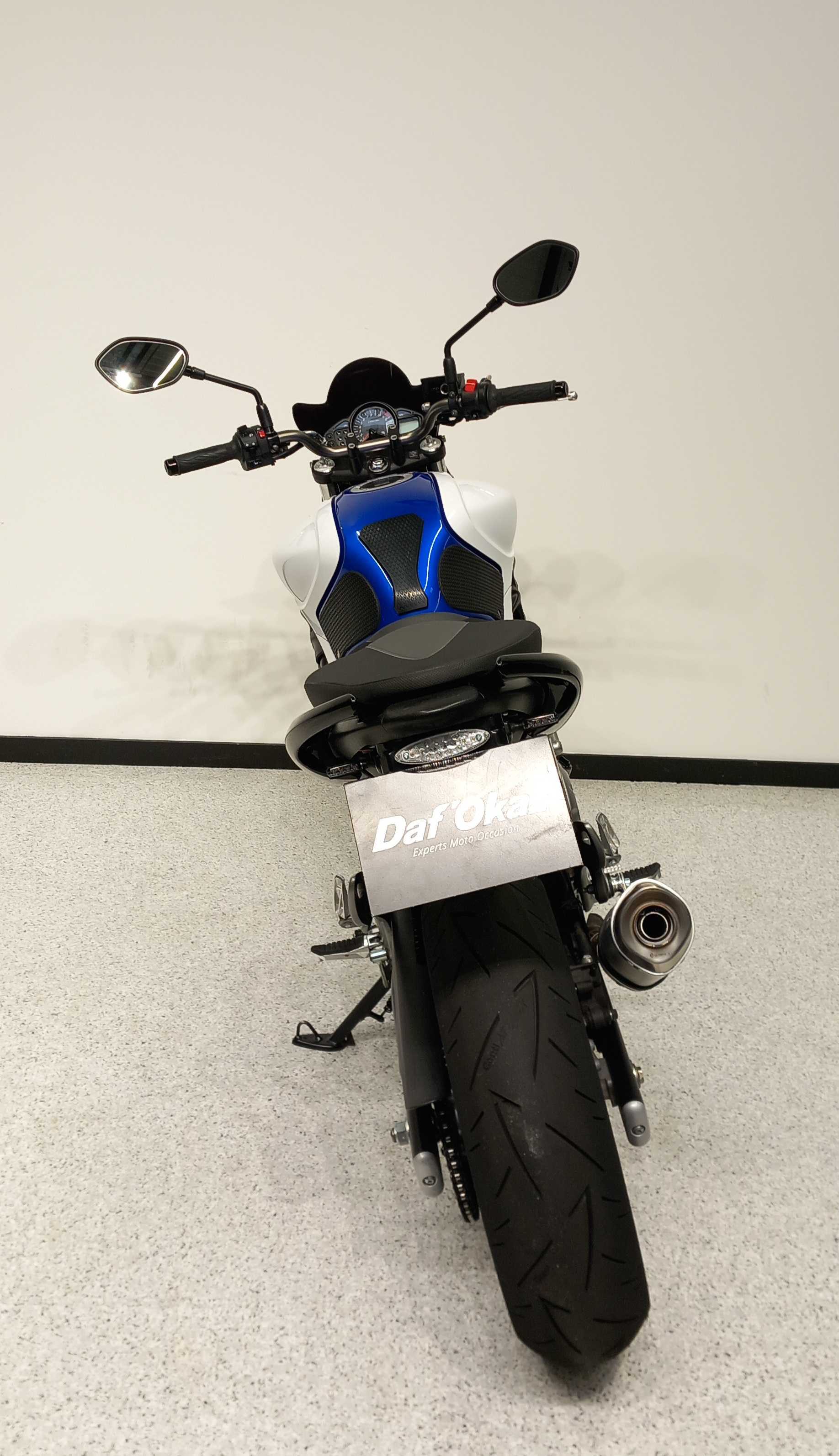 Suzuki SFV 650 Gladius ABS 2015 HD vue arrière