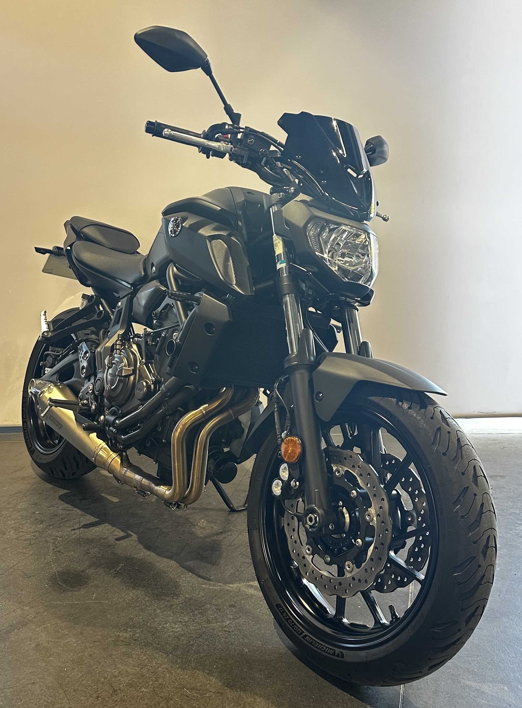 Yamaha MT-07 ABS 2020 HD vue 3/4 droite