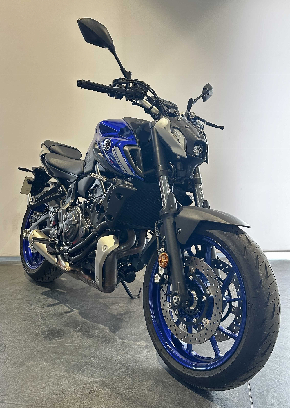 Yamaha MT-07 ABS 2021 vue 3/4 droite