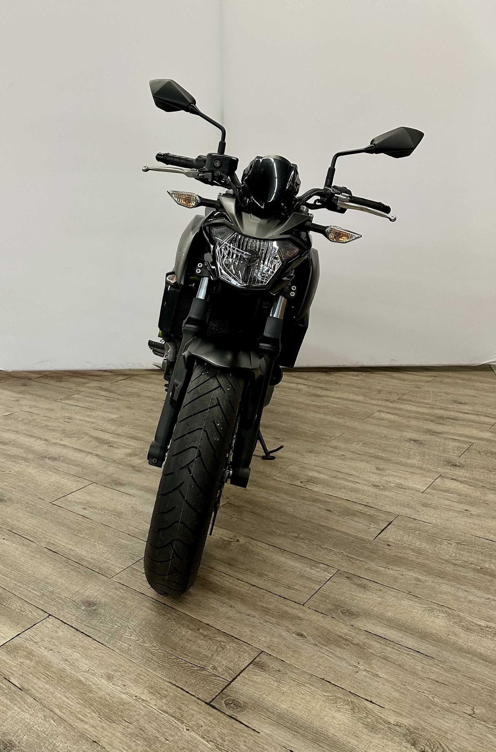 Kawasaki Z 650 2018 HD vue avant