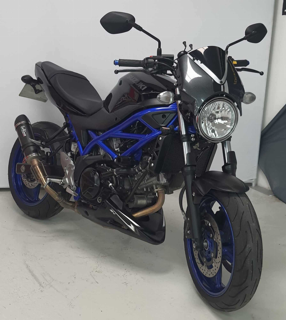 Suzuki SV 650 2020 vue 3/4 droite