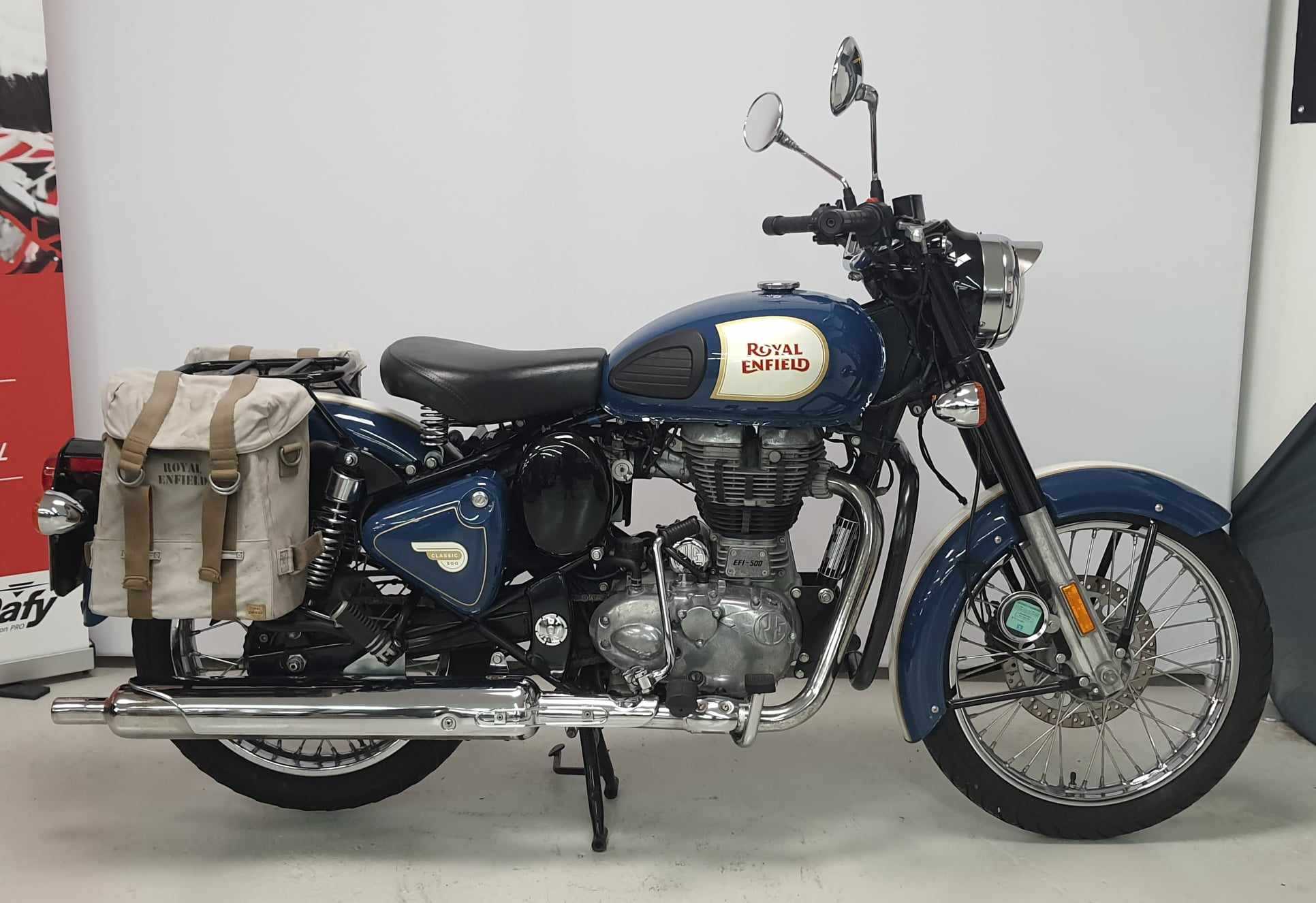 Royal Enfield BULLET CLASSIC 500 BULLET CLASSIC 500 2017 HD vue gauche