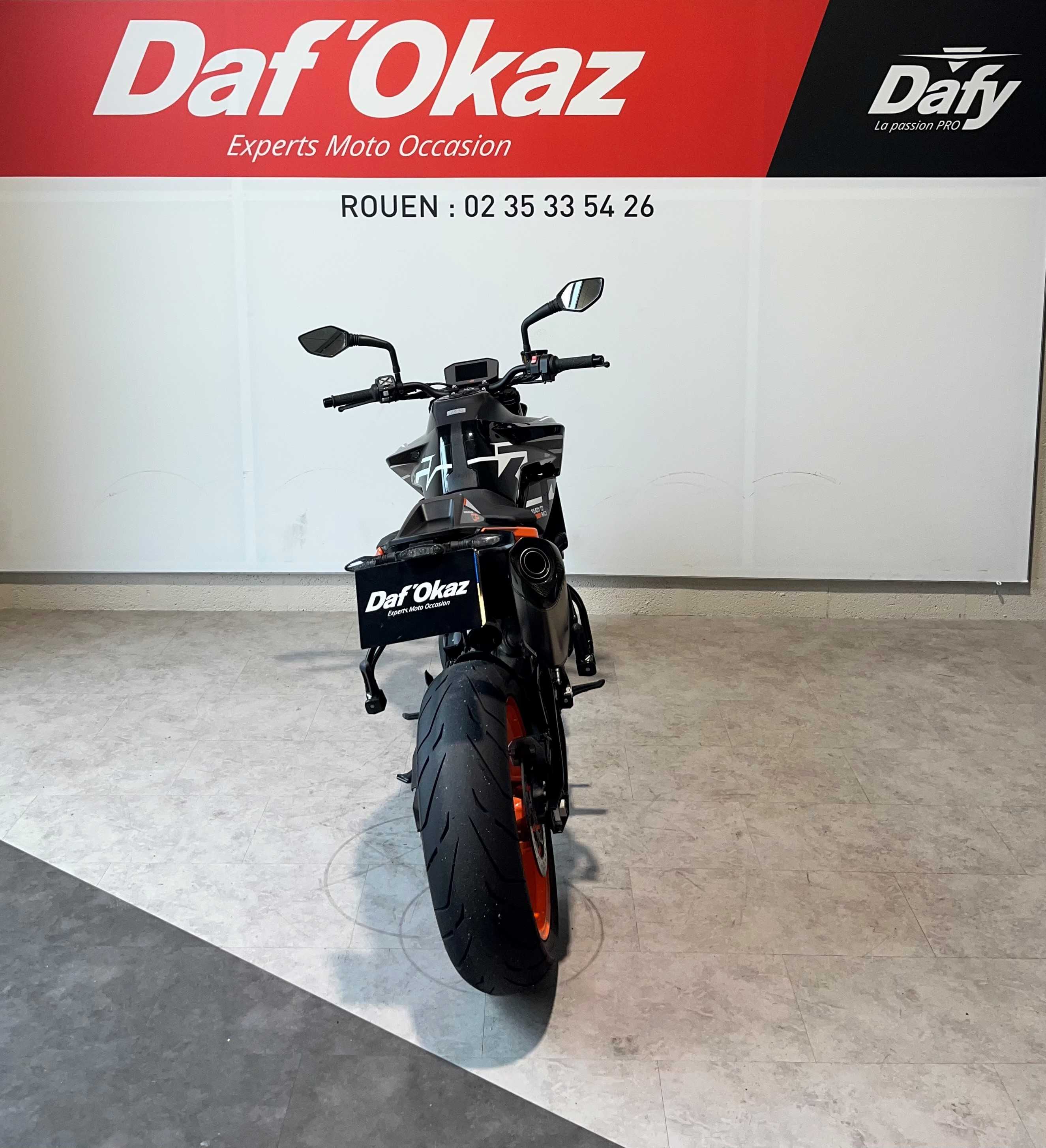 KTM KTM 890 DUKE 2023 HD vue arrière