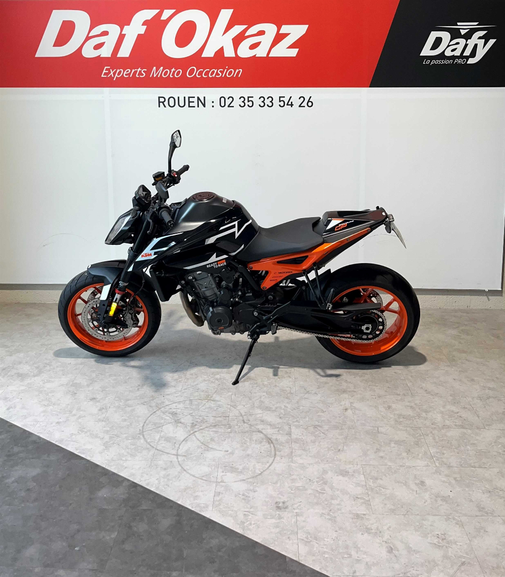 KTM KTM 890 DUKE 2023 vue gauche