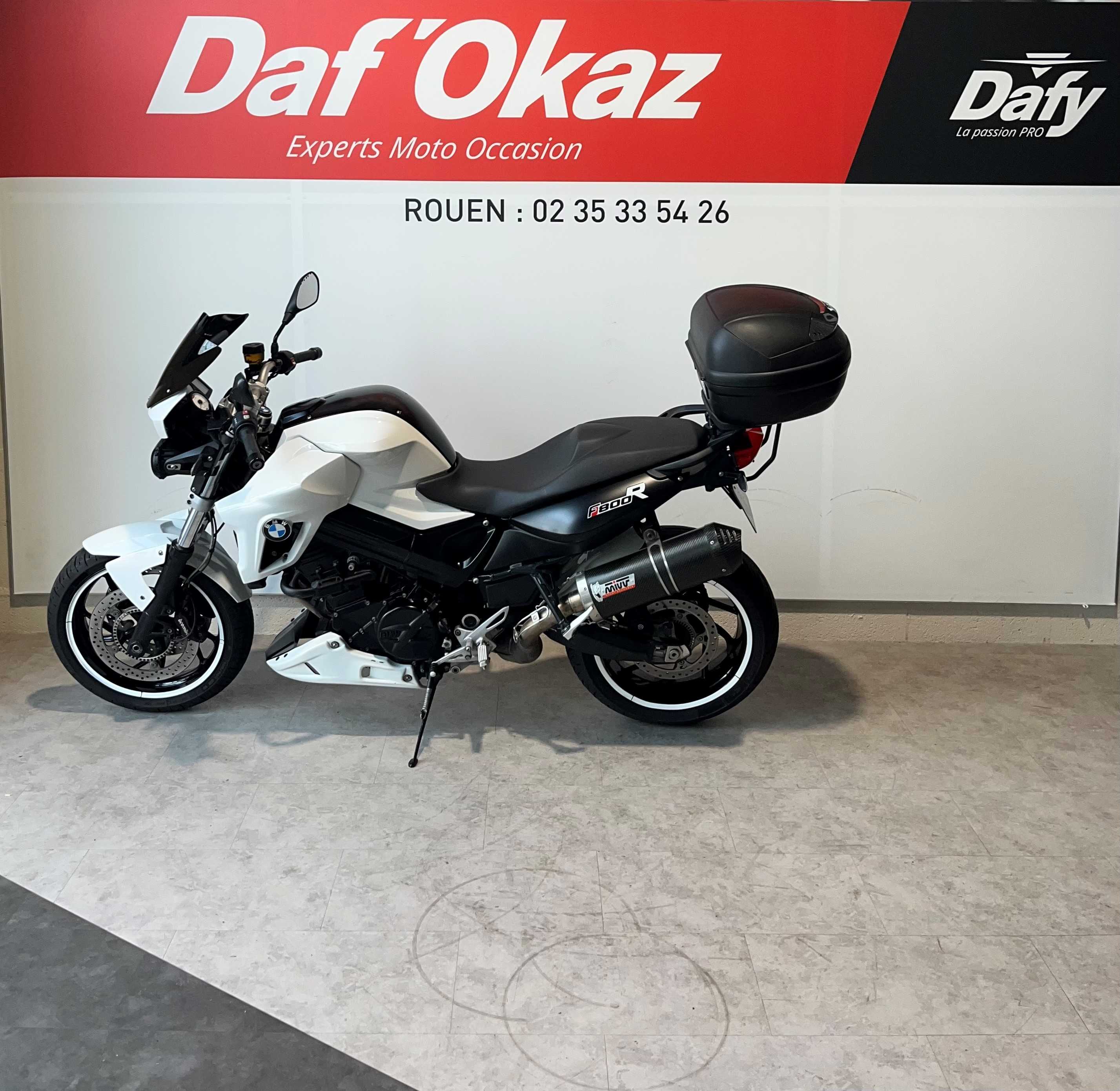 BMW F 800 R 2013 HD vue gauche