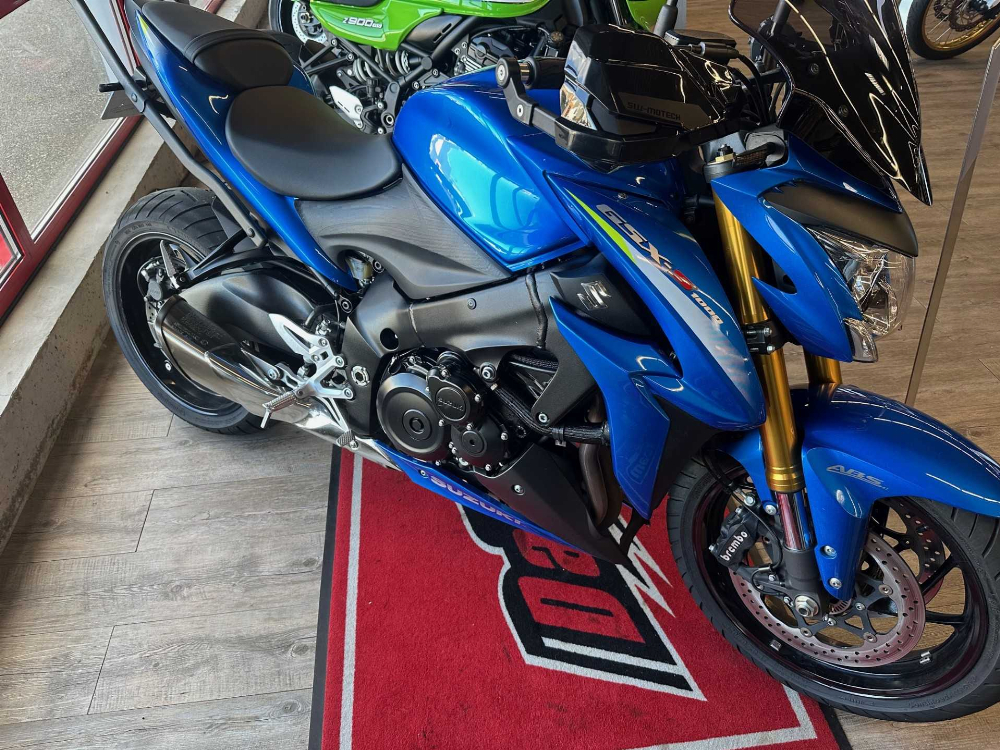 Suzuki GSX-S 1000 ABS 2015 vue gauche