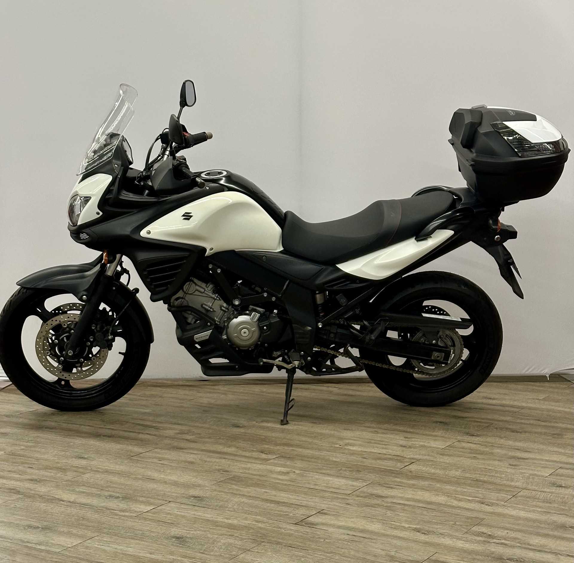 Suzuki DL 650 V-Strom ABS 2011 HD vue gauche