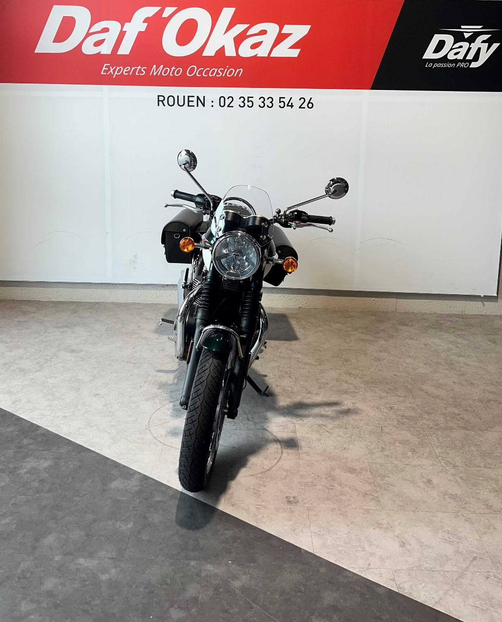 Triumph 1200 Bonneville T120 2017 vue avant