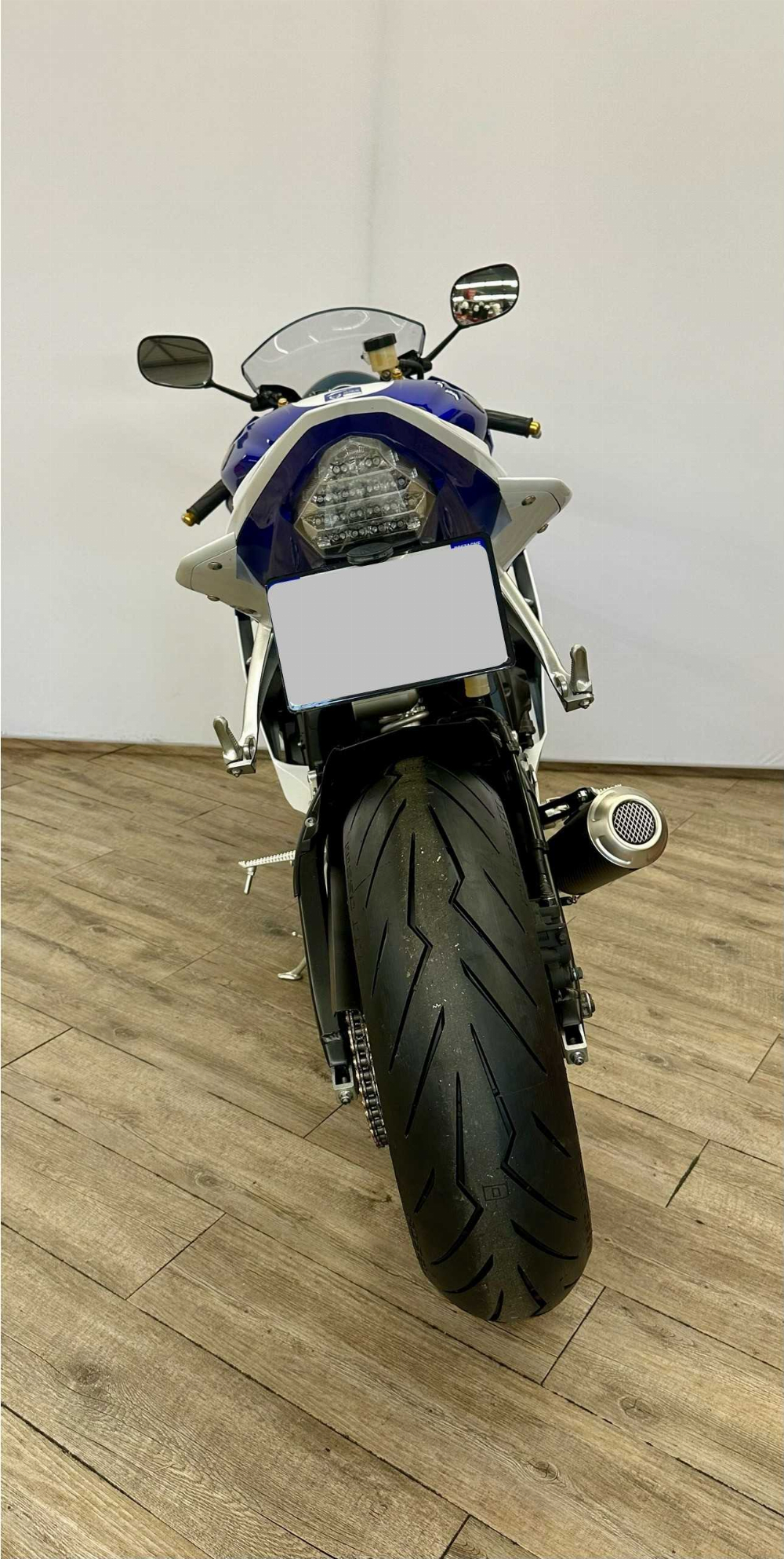 Yamaha YZF 600 R6 2009 vue arrière