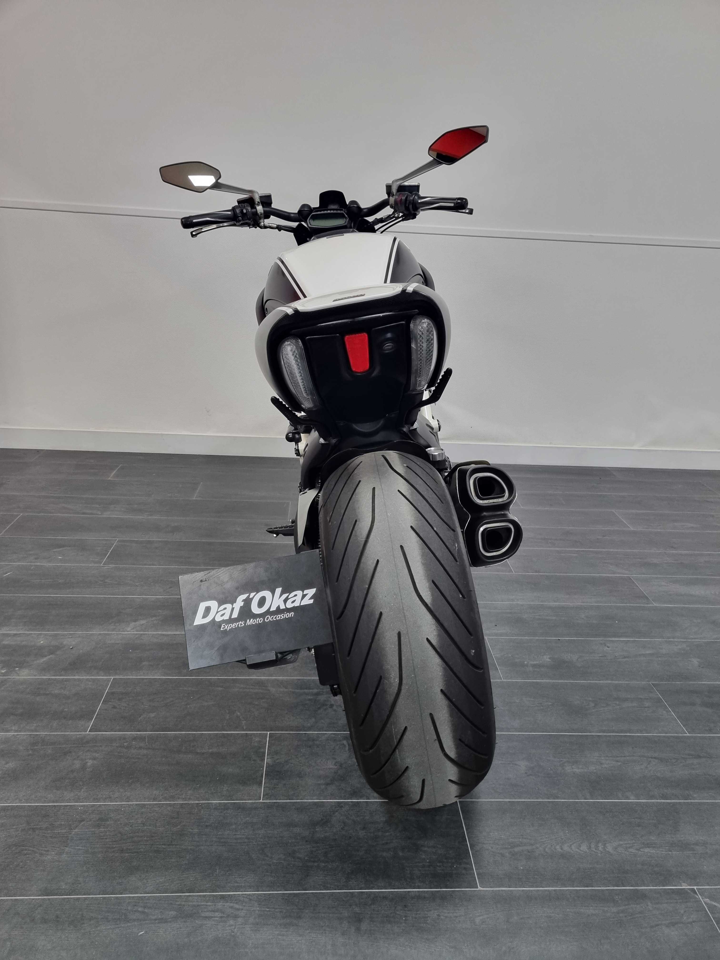 Ducati DIAVEL AMG 2012 HD vue arrière