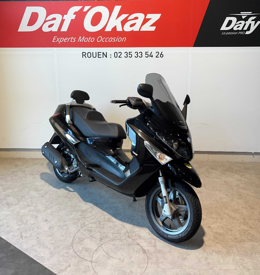 Piaggio X-Evo 125 2011 vue 3/4 droite