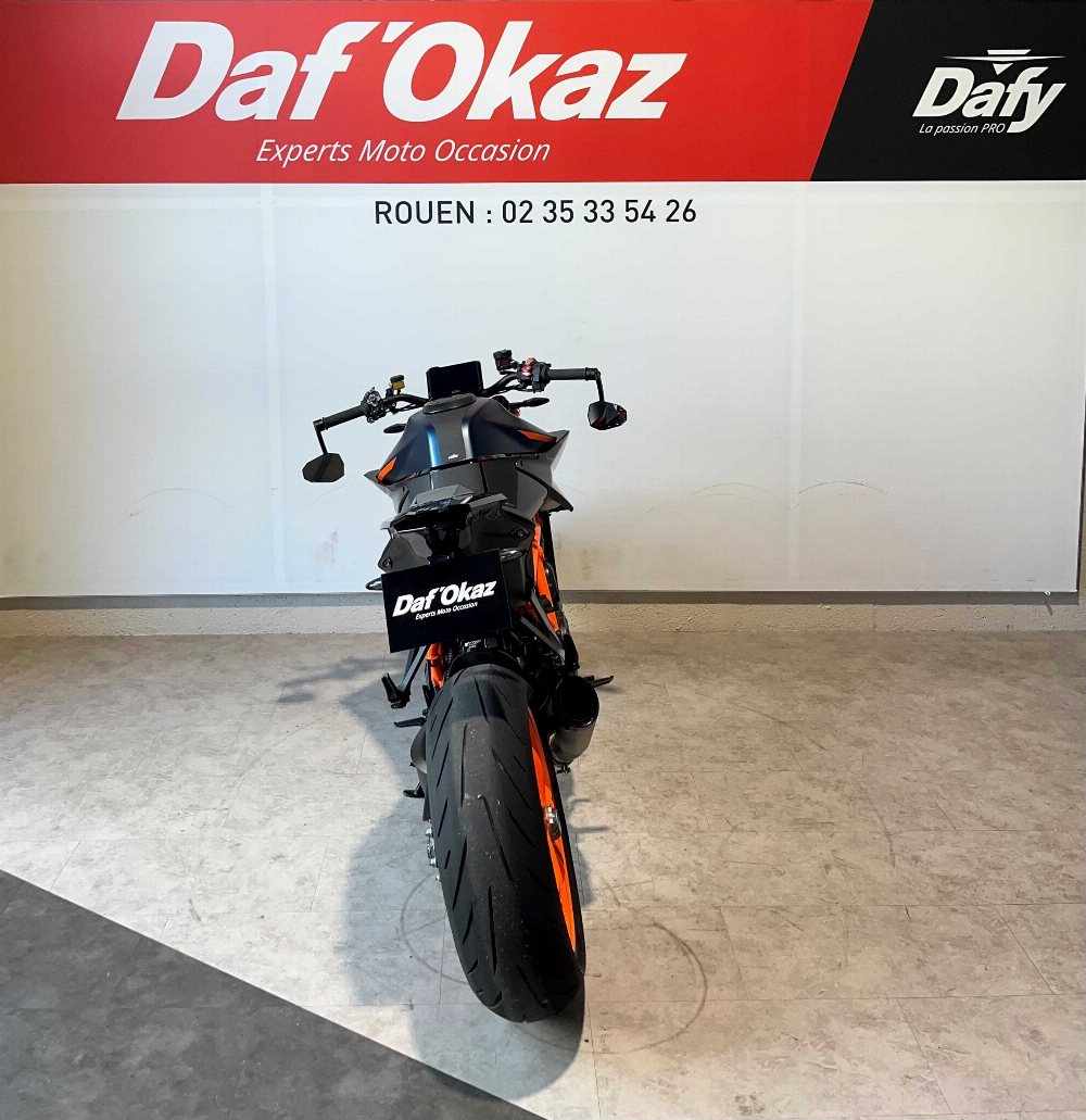 KTM 1290 Super Duke R 2022 vue arrière