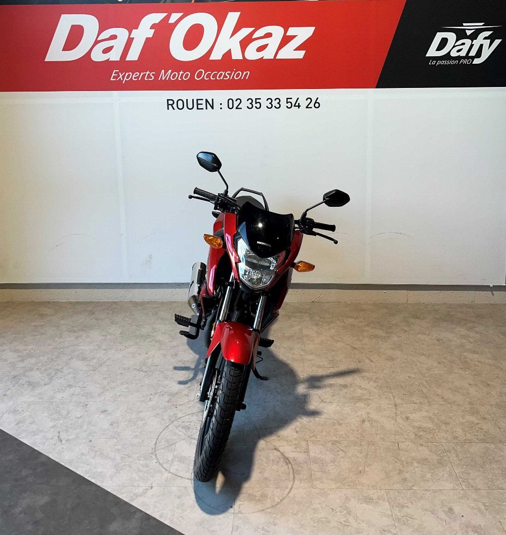 Honda CB 125 F 2024 vue avant