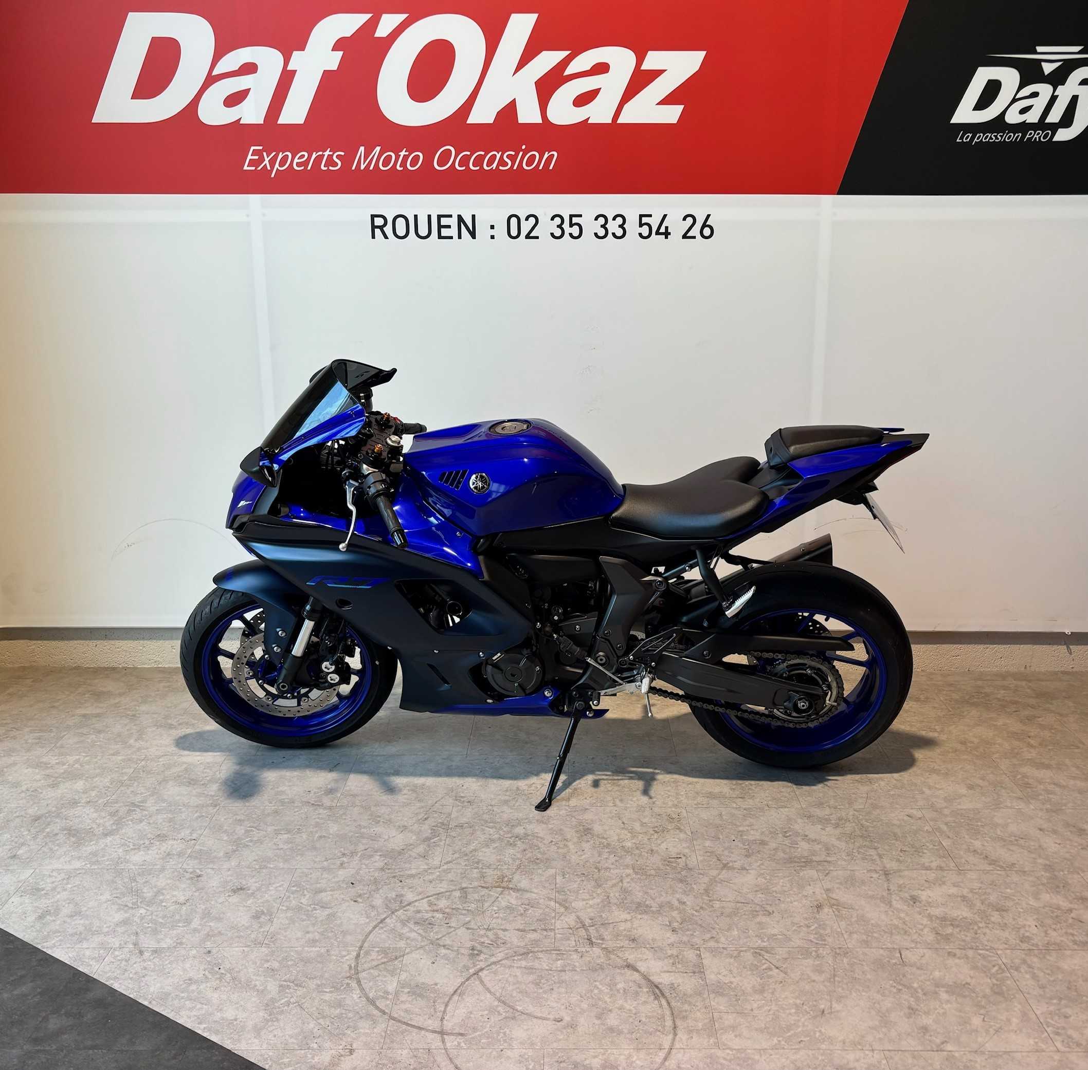 Yamaha YZF R7 2022 HD vue gauche