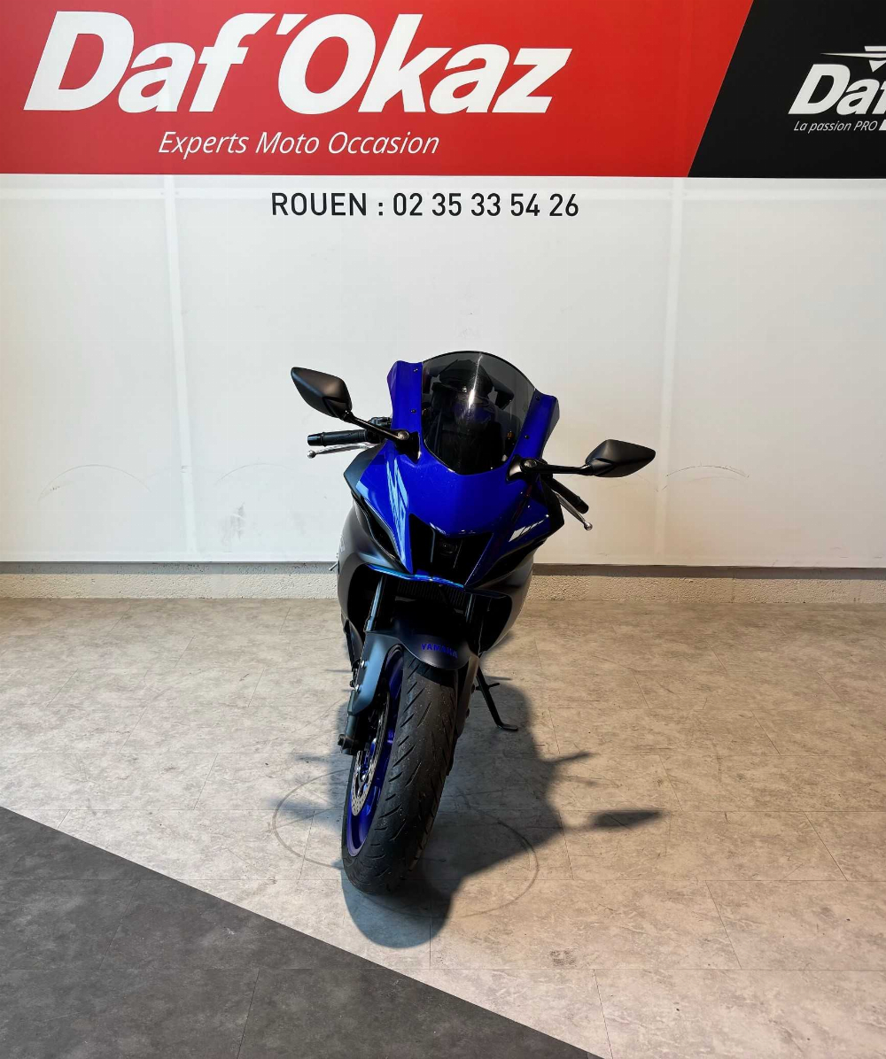 Yamaha YZF R7 2022 vue avant