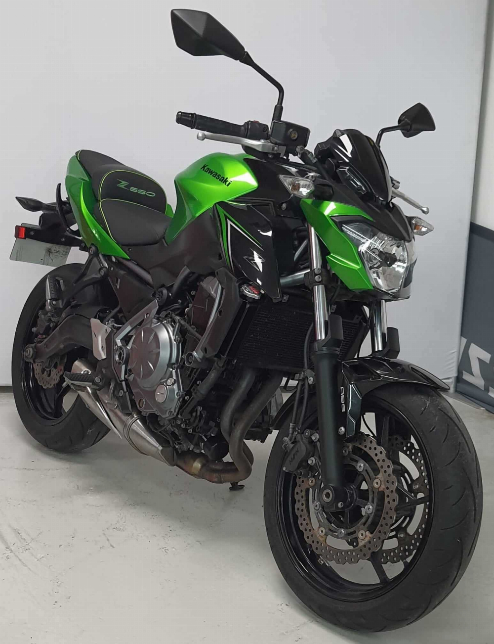 Kawasaki Z 650 2018 vue 3/4 droite