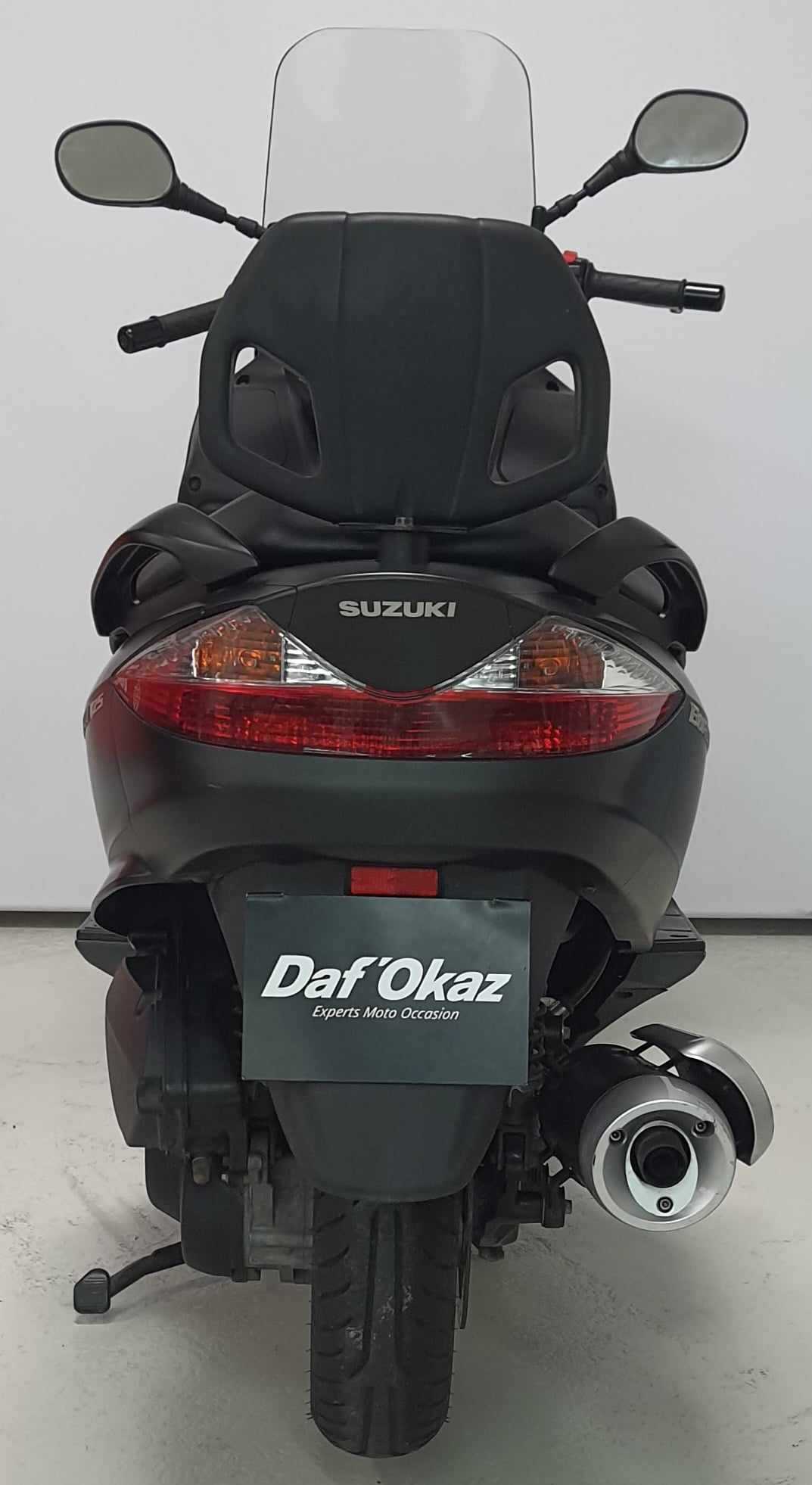 Suzuki UH 125 Burgman 2009 HD vue arrière