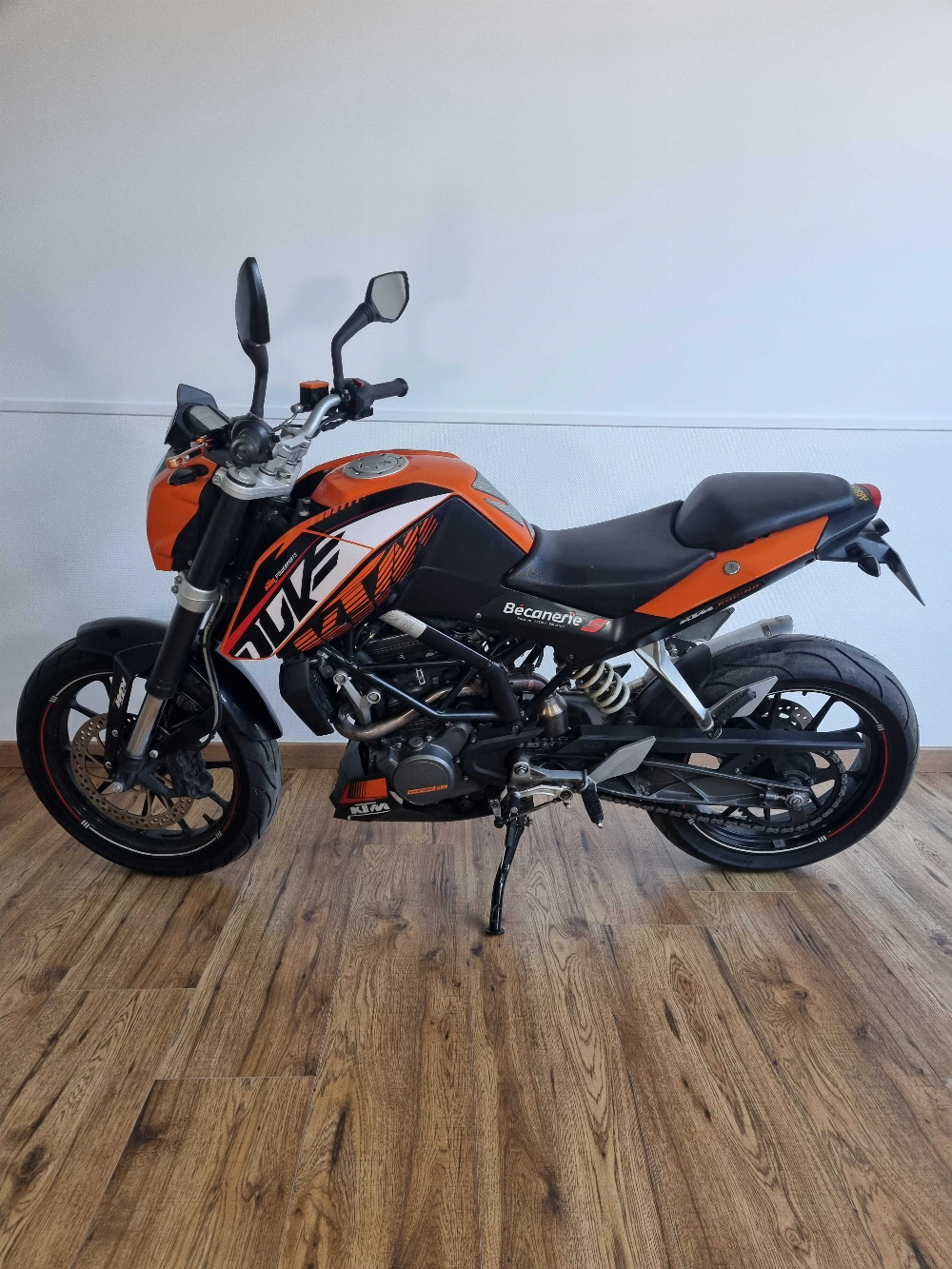 KTM 125 Duke 2012 vue gauche