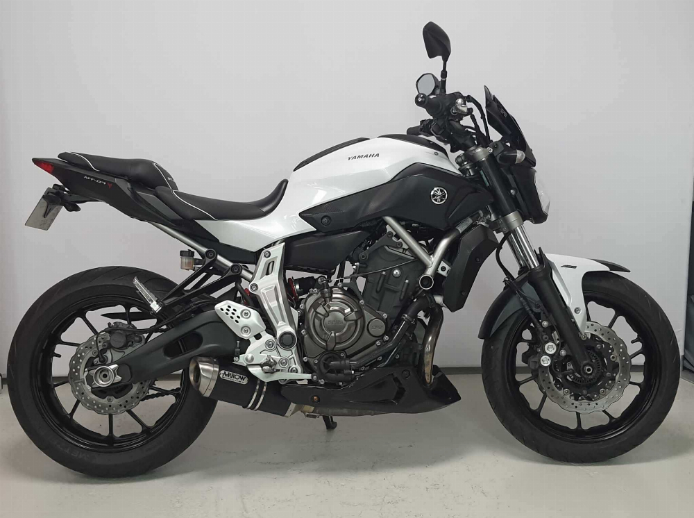 Yamaha MT-07 ABS 2014 vue gauche