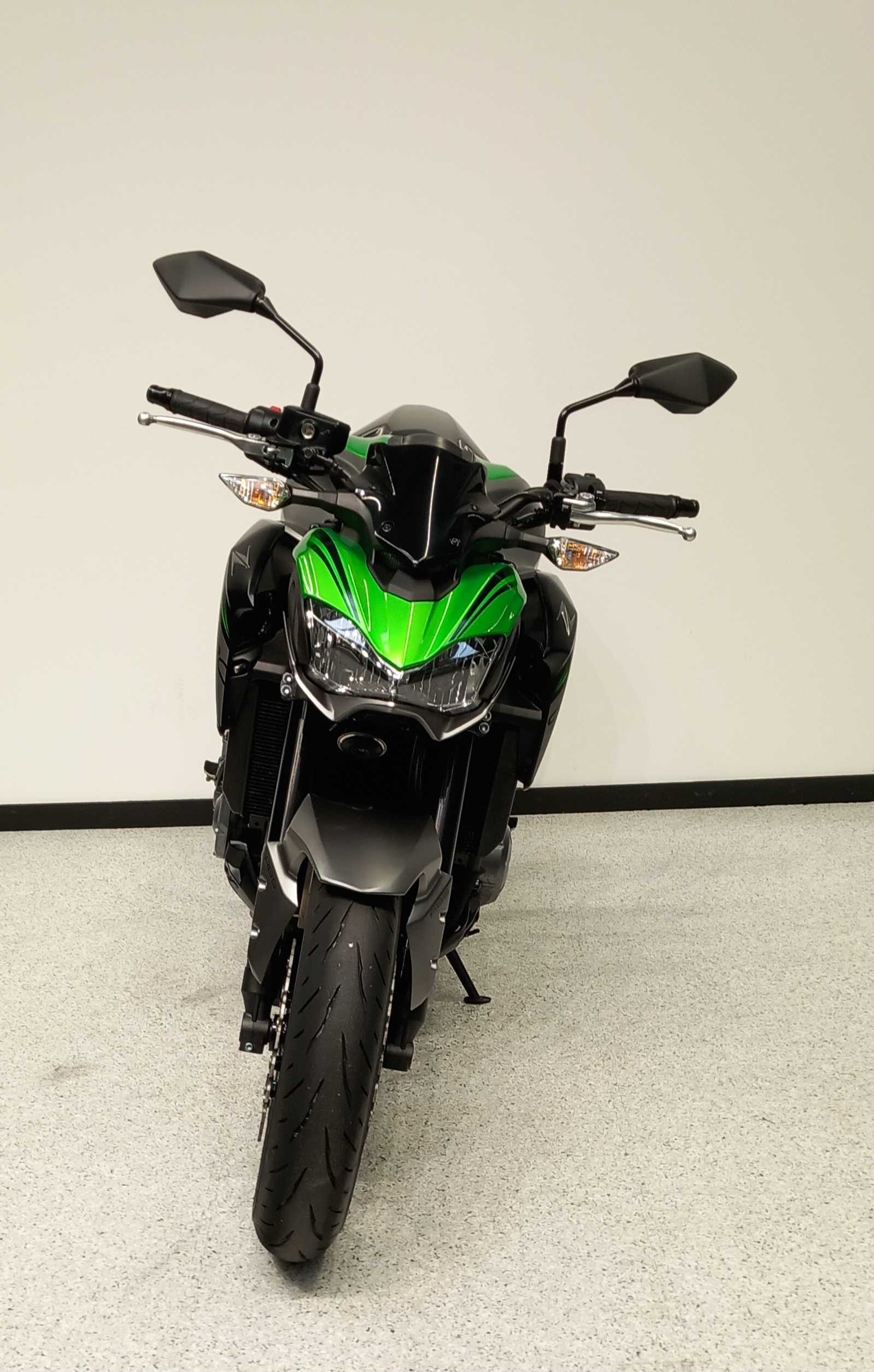 Kawasaki Z 900 2020 HD vue avant