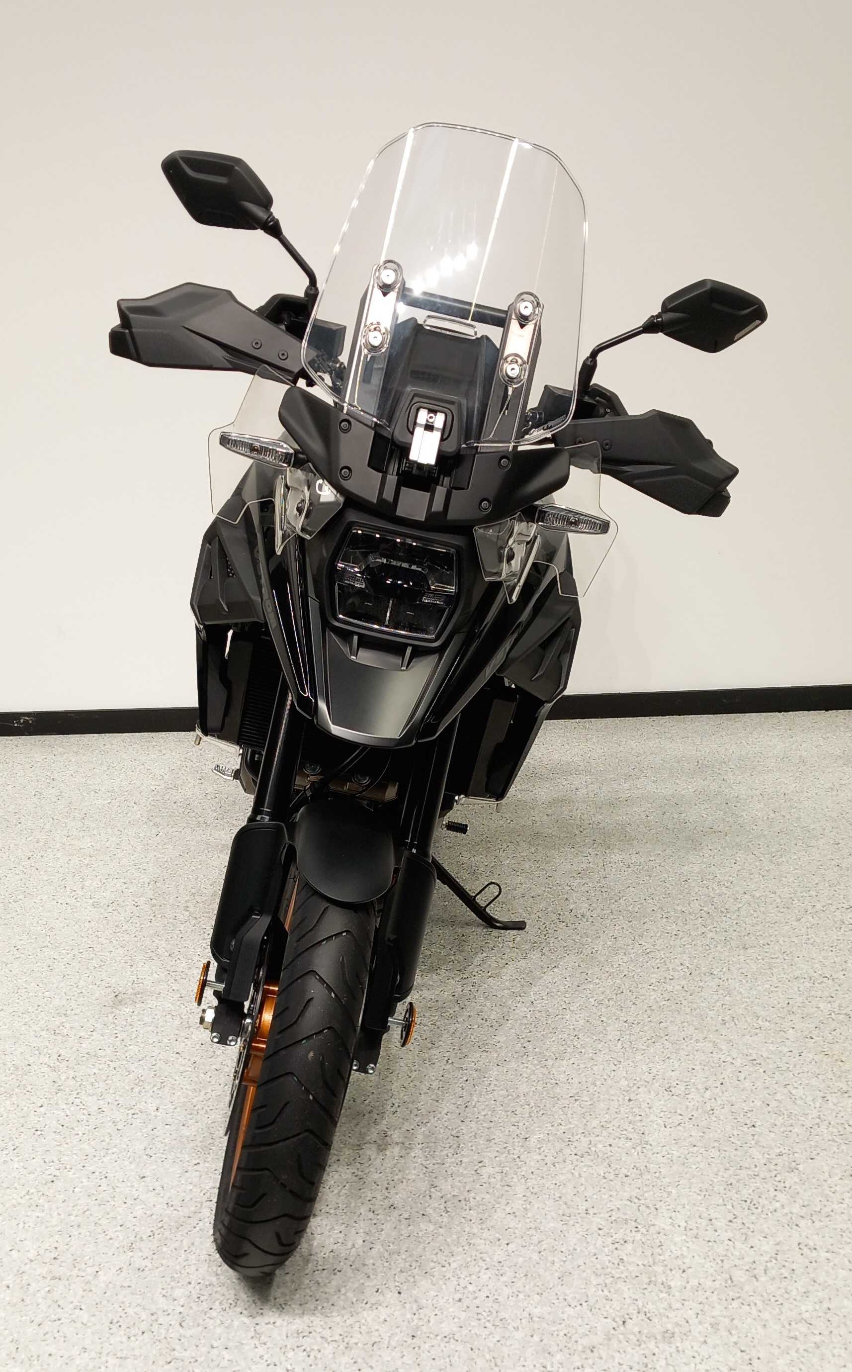 Suzuki DL 1050 V-Strom SE 2024 HD vue avant